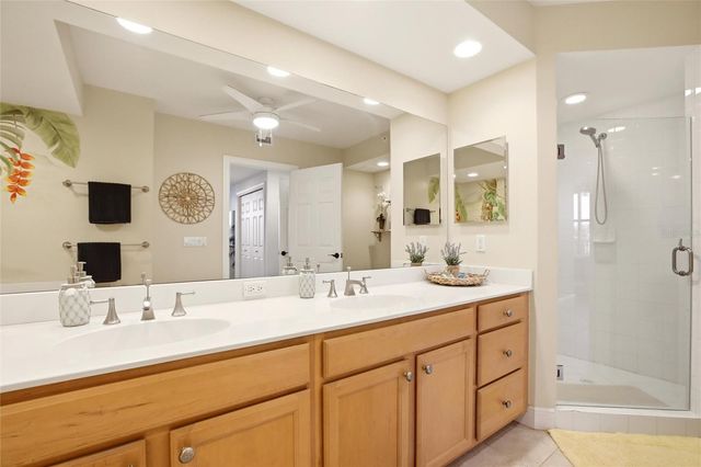 3313 SUNSET KEY CIRCLE 105, Punta Gorda, FL 33955