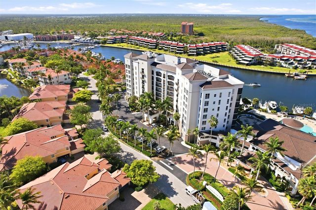 3313 SUNSET KEY CIRCLE 105, Punta Gorda, FL 33955