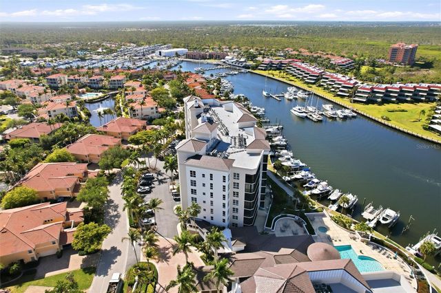 3313 SUNSET KEY CIRCLE 105, Punta Gorda, FL 33955