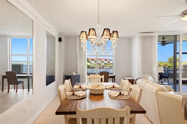 3313 SUNSET KEY CIRCLE 105, Punta Gorda, FL 33955