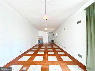 934 E MOYAMENSING AVE, Philadelphia, PA 19147
