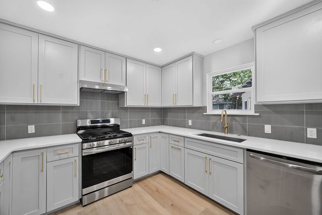 4750 Cockrell Avenue, Fort Worth, TX 76133