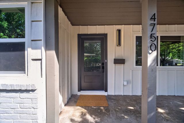 4750 Cockrell Avenue, Fort Worth, TX 76133
