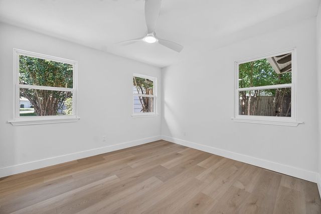 4750 Cockrell Avenue, Fort Worth, TX 76133