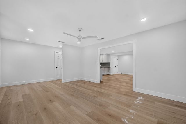4750 Cockrell Avenue, Fort Worth, TX 76133