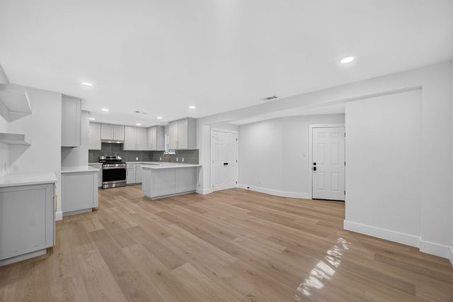 4750 Cockrell Avenue, Fort Worth, TX 76133