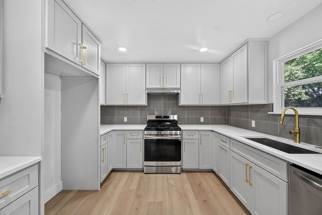 4750 Cockrell Avenue, Fort Worth, TX 76133