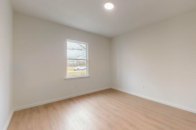 168 RS COUNTY 2372 Road, Alba, TX 75410