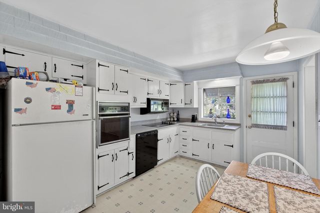 118 WHITE FAWN RD, Newark, DE 19711