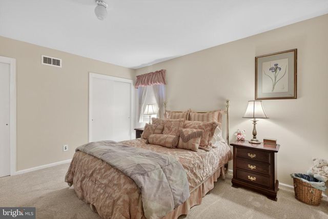 118 WHITE FAWN RD, Newark, DE 19711