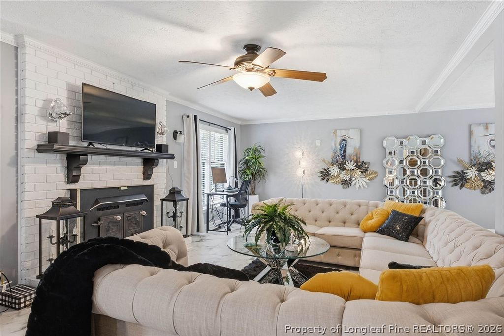 209 E Lochhaven Drive, Fayetteville, NC 28314 — photo 15