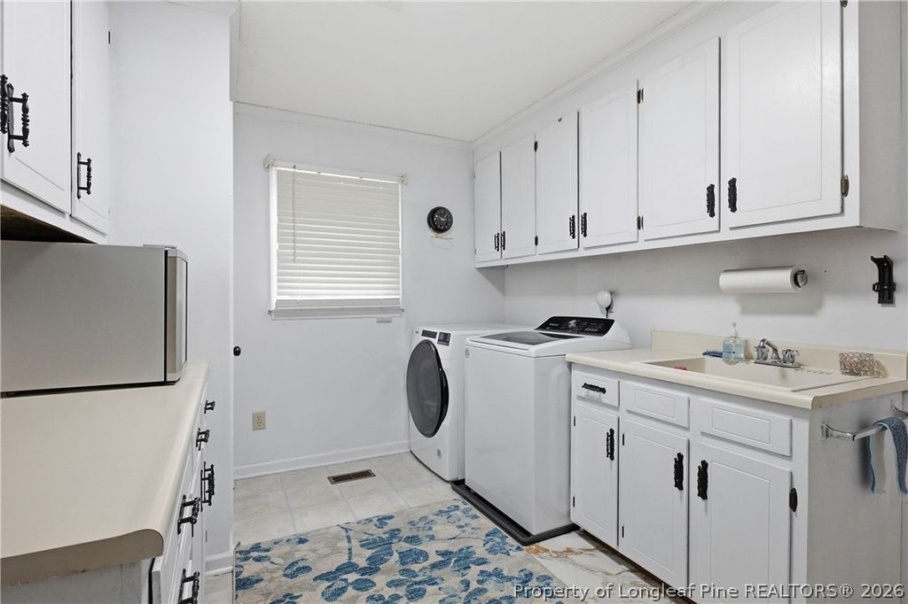 209 E Lochhaven Drive, Fayetteville, NC 28314 — photo 25