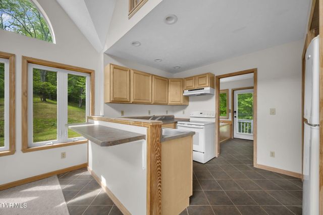 115 Lonesome Pine Trail, Butler, TN 37640