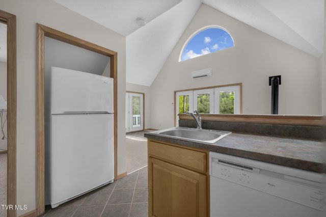 115 Lonesome Pine Trail, Butler, TN 37640
