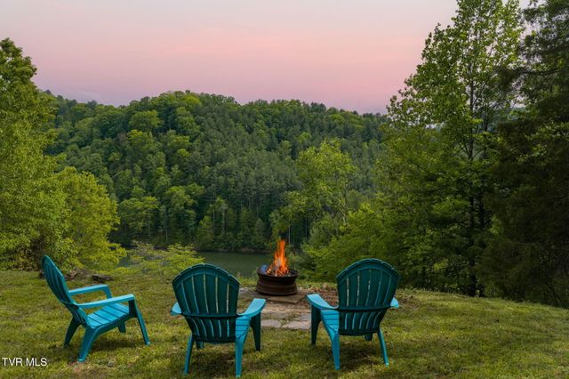 115 Lonesome Pine Trail, Butler, TN 37640