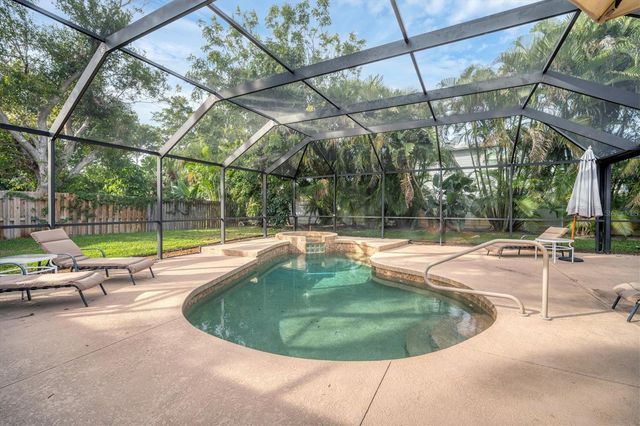 416 SUNSET DRIVE, Venice, FL 34285