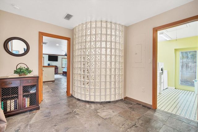 416 SUNSET DRIVE, Venice, FL 34285