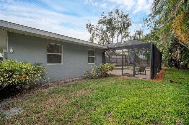 416 SUNSET DRIVE, Venice, FL 34285