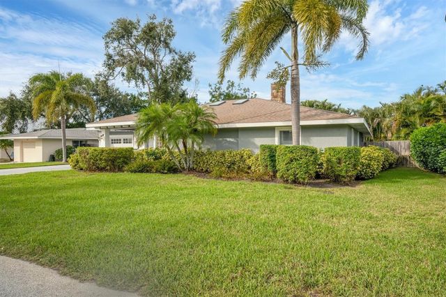 416 SUNSET DRIVE, Venice, FL 34285