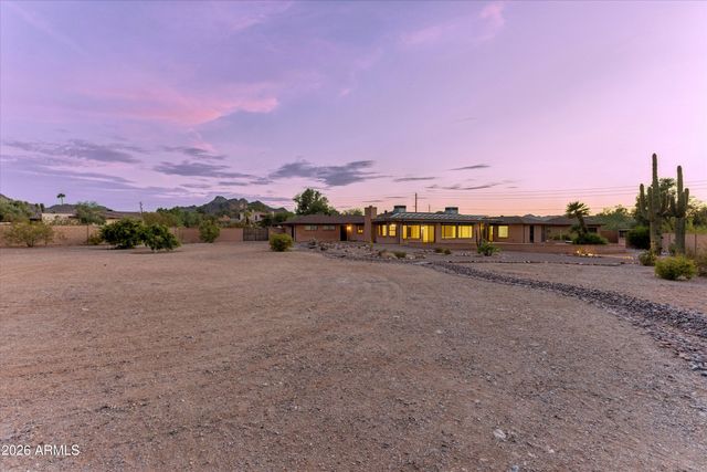 9607 N 40TH Street, Phoenix, AZ 85028
