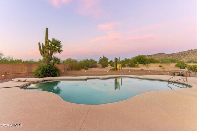 9607 N 40TH Street, Phoenix, AZ 85028