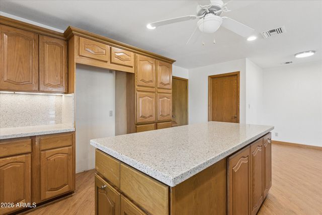 9607 N 40TH Street, Phoenix, AZ 85028