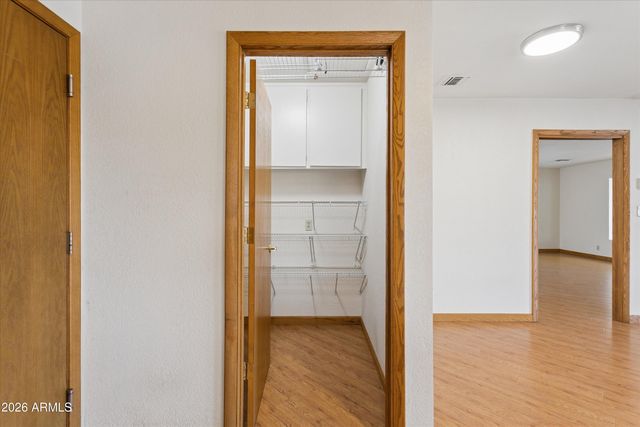 9607 N 40TH Street, Phoenix, AZ 85028