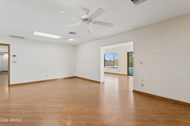 9607 N 40TH Street, Phoenix, AZ 85028