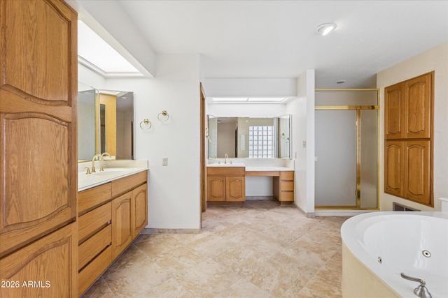 9607 N 40TH Street, Phoenix, AZ 85028