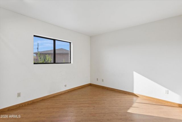 9607 N 40TH Street, Phoenix, AZ 85028