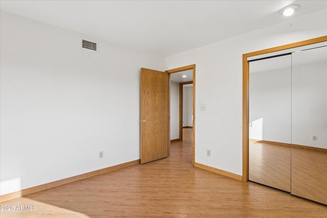 9607 N 40TH Street, Phoenix, AZ 85028