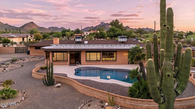 9607 N 40TH Street, Phoenix, AZ 85028