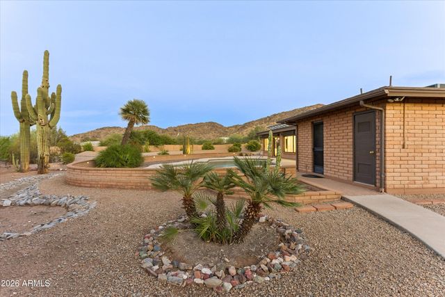 9607 N 40TH Street, Phoenix, AZ 85028