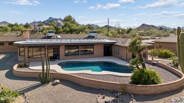 9607 N 40TH Street, Phoenix, AZ 85028