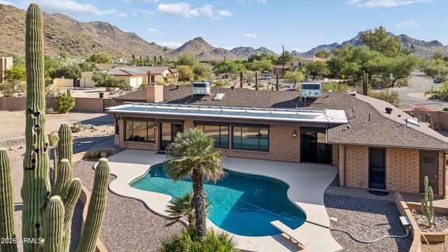 9607 N 40TH Street, Phoenix, AZ 85028