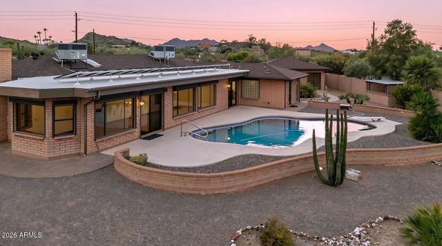 9607 N 40TH Street, Phoenix, AZ 85028