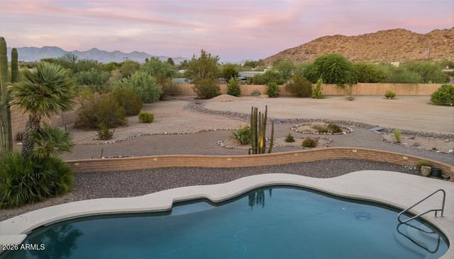 9607 N 40TH Street, Phoenix, AZ 85028