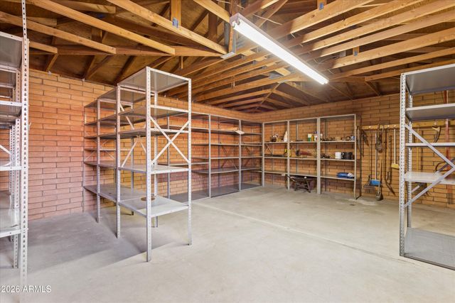 9607 N 40TH Street, Phoenix, AZ 85028