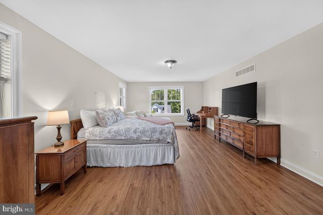 2504 CEDAR AVE, Wilmington, DE 19808
