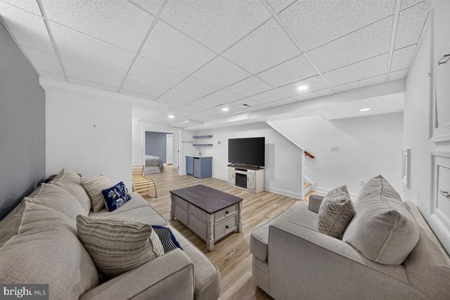 2504 CEDAR AVE, Wilmington, DE 19808