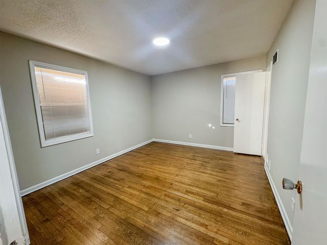 5094 JESSIE LEE LN, Memphis, TN 38118