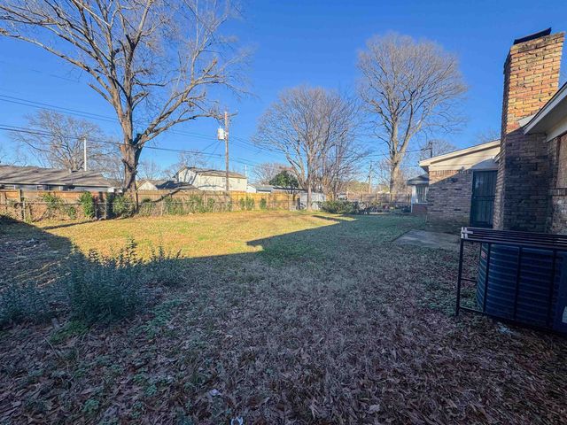 5094 JESSIE LEE LN, Memphis, TN 38118