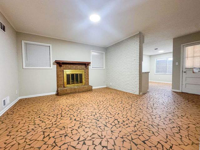 5094 JESSIE LEE LN, Memphis, TN 38118