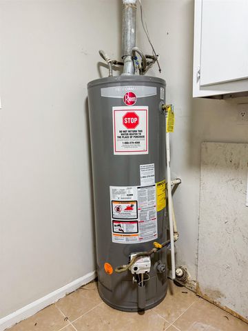 5094 JESSIE LEE LN, Memphis, TN 38118