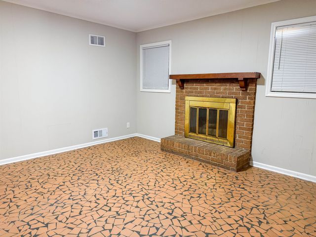 5094 JESSIE LEE LN, Memphis, TN 38118