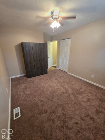 969 Stonegate, Greenwood, IN 46142