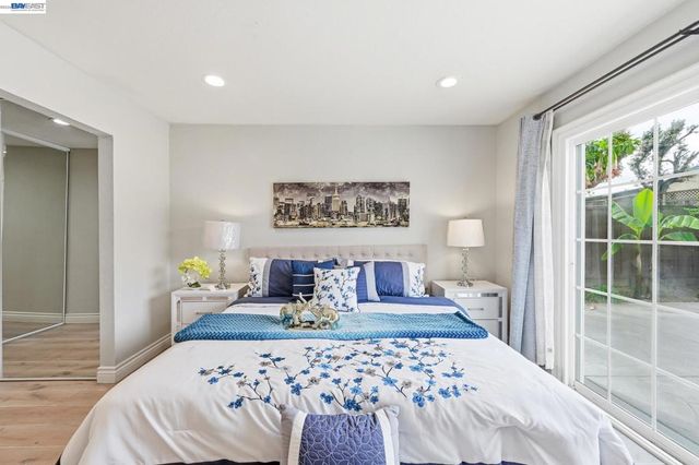 31333 San Andreas Dr, Union City, CA 94587
