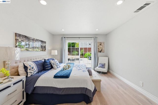 31333 San Andreas Dr, Union City, CA 94587