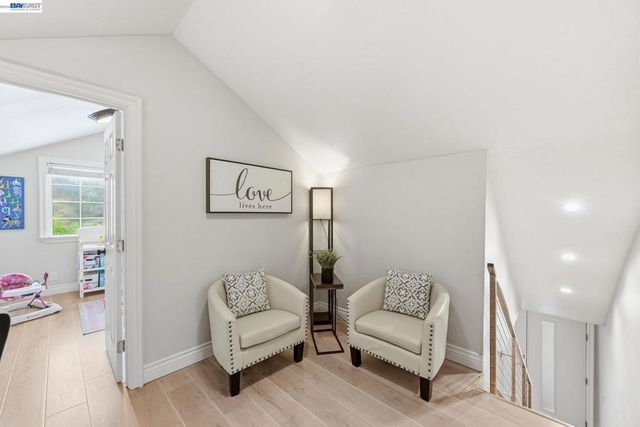 31333 San Andreas Dr, Union City, CA 94587