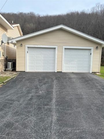 4088 County Highway 22, Walton, NY 13856